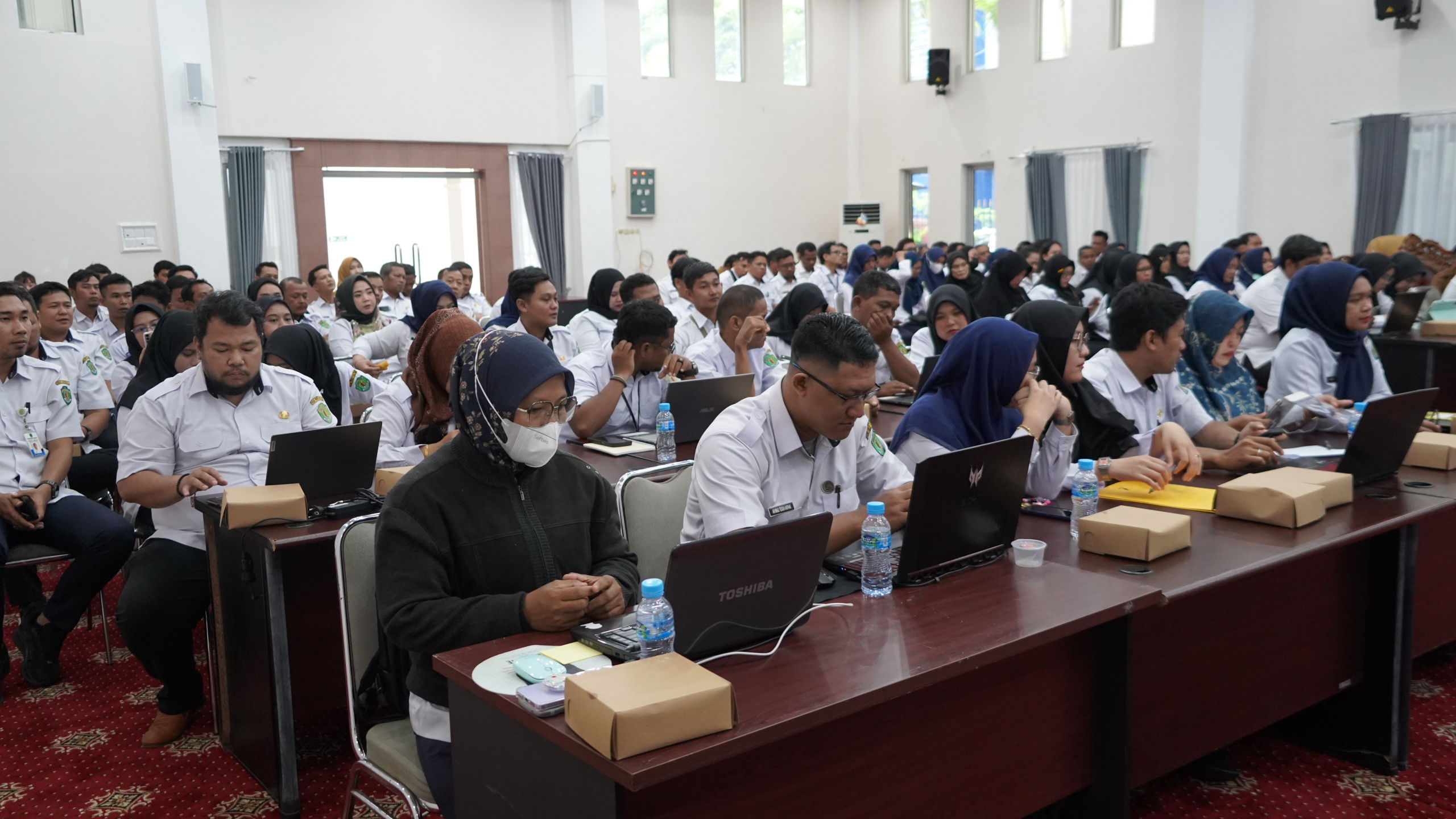 Perkuat Pemahaman Sistem Kepegawaian, Dinsos Kaltim Sosialisasikan SIMASN dan E-Kinerja